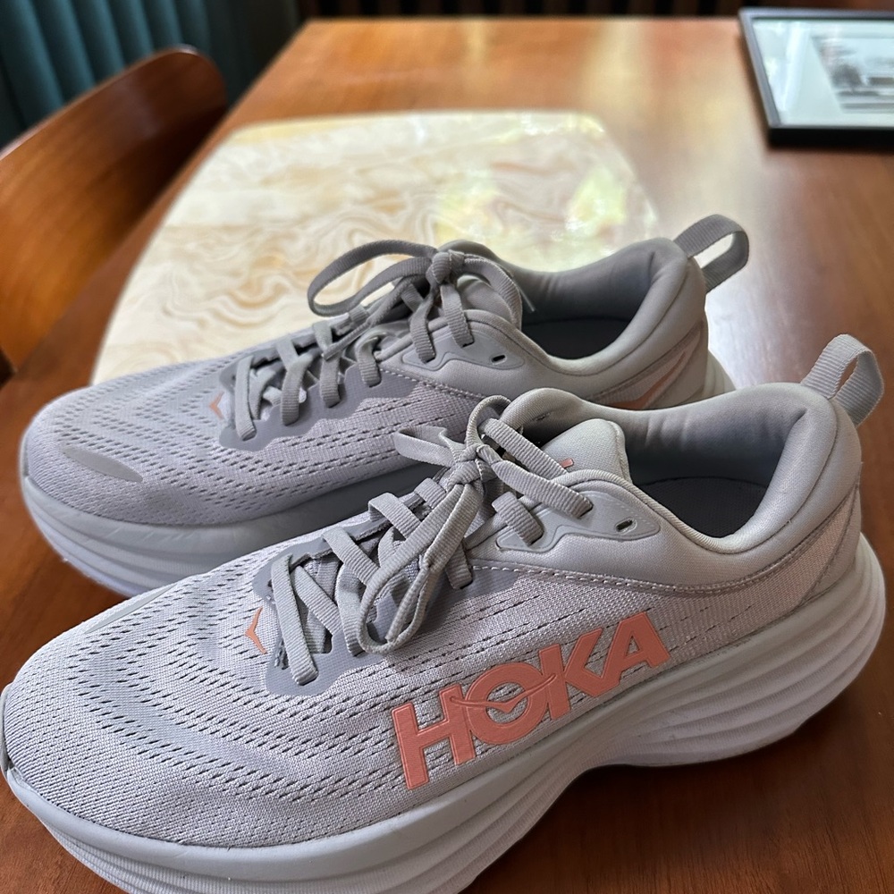 Hoka Light Gray and Coral Sneakers Bondi 8